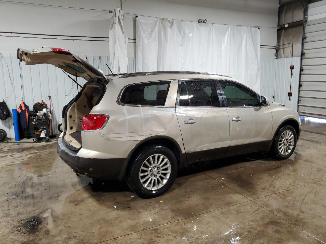 2011 Buick Enclave - Image 3
