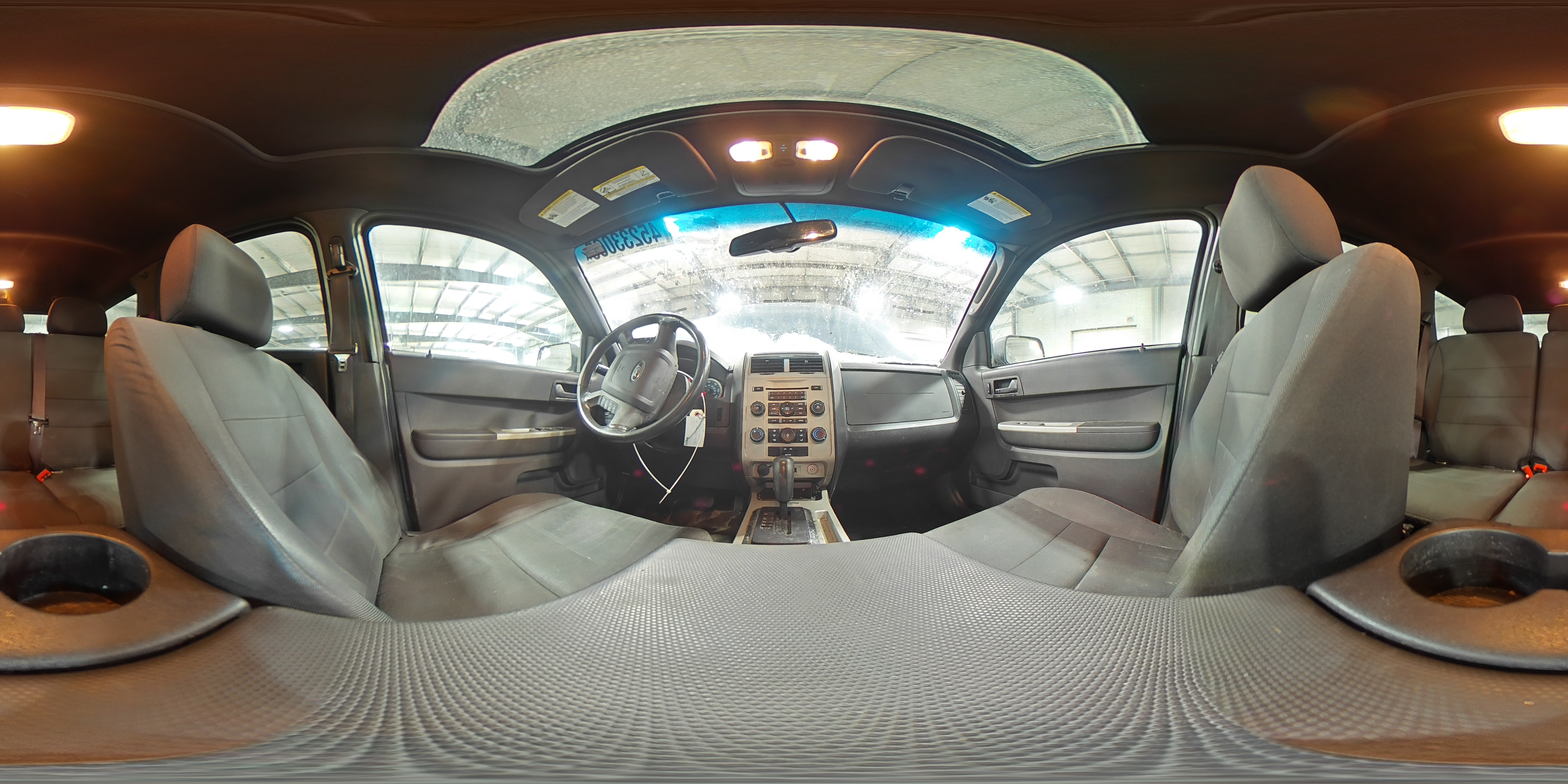 2011 Ford Escape - Image 13