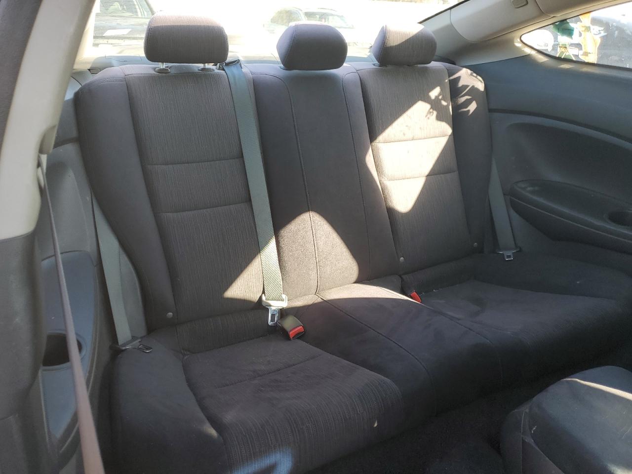 2011 Honda Accord - Image 10