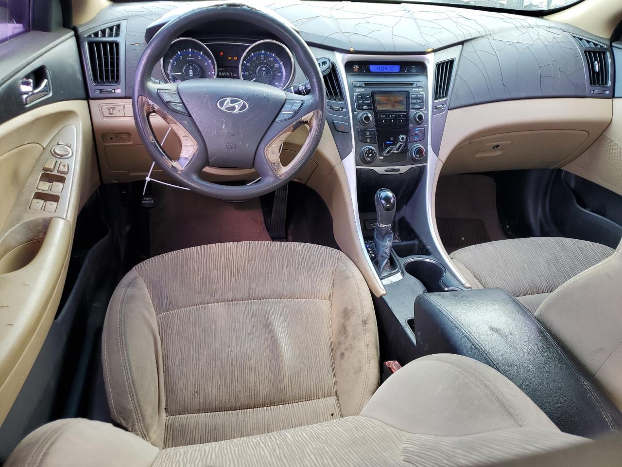 2011 Hyundai Sonata - Image 8