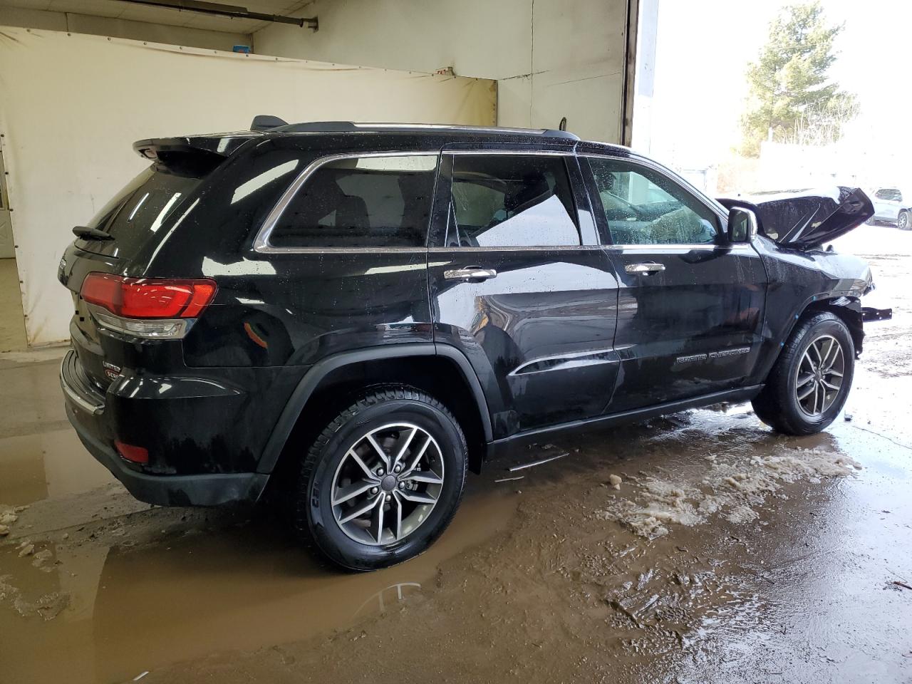 2020 Jeep Grand Cherokee - Image 3