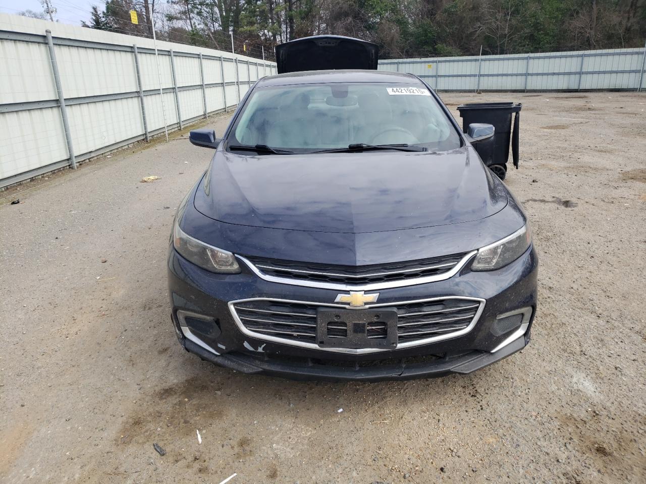 2017 Chevrolet Malibu - Image 5
