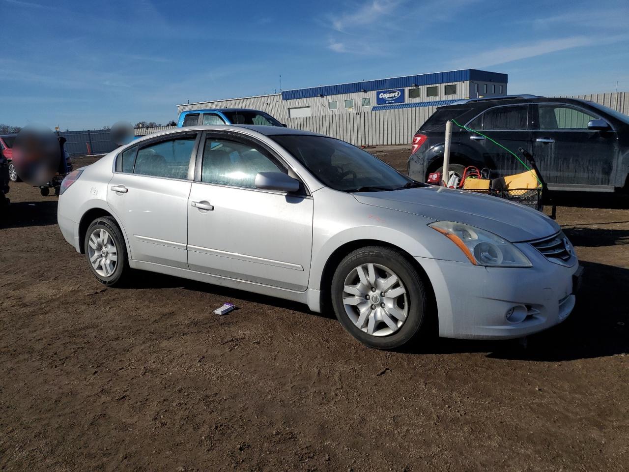 2011 Nissan Altima - Image 4