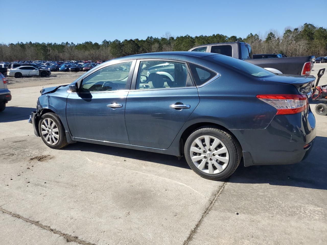 2013 Nissan Sentra - Image 2
