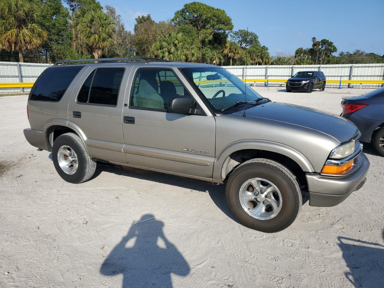 2002 Chevrolet Blazer - Image 4
