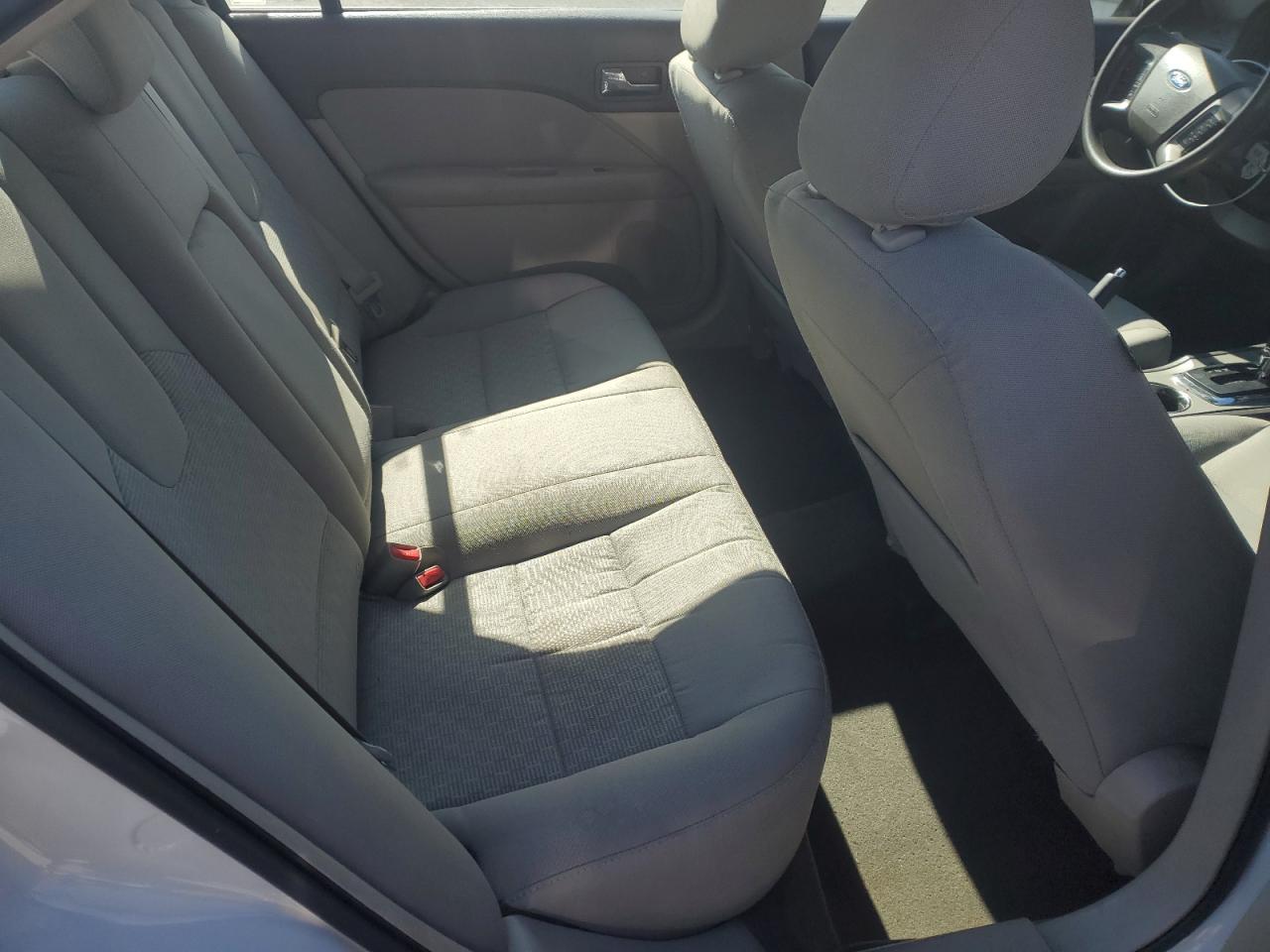 2011 Ford Fusion - Image 10