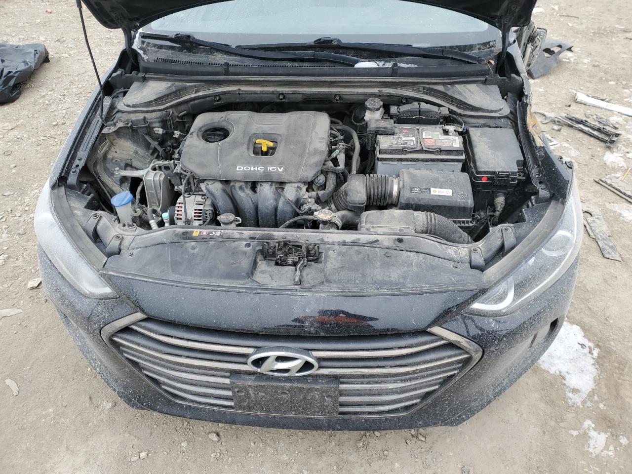 2017 Hyundai Elantra - Image 11