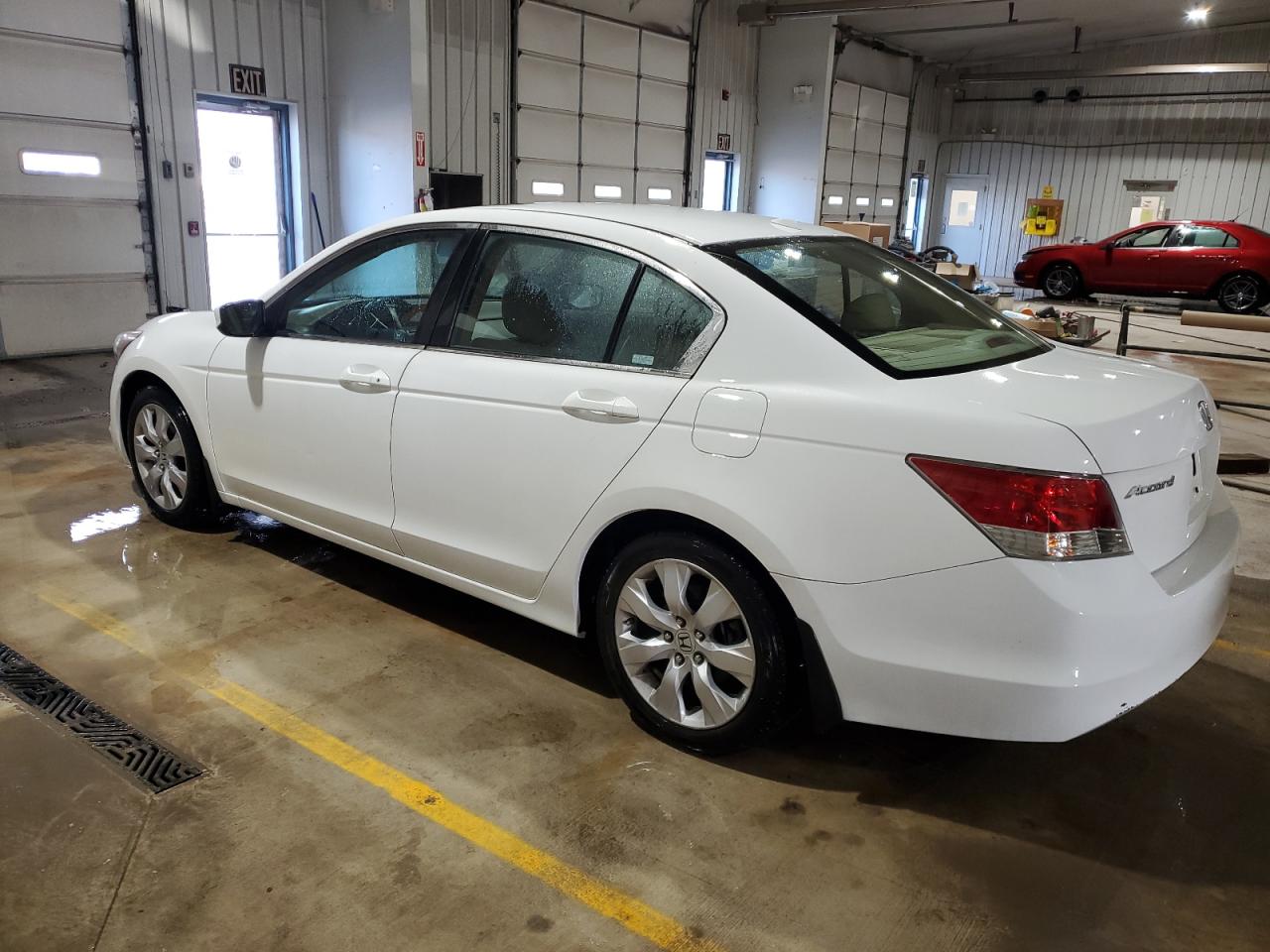 2009 Honda Accord - Image 2