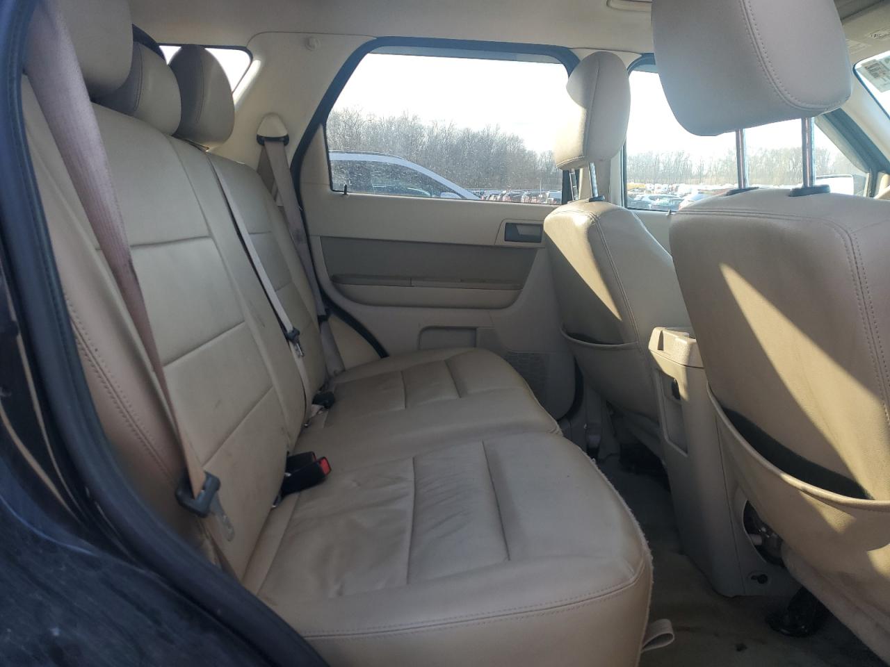 2012 Ford Escape - Image 11