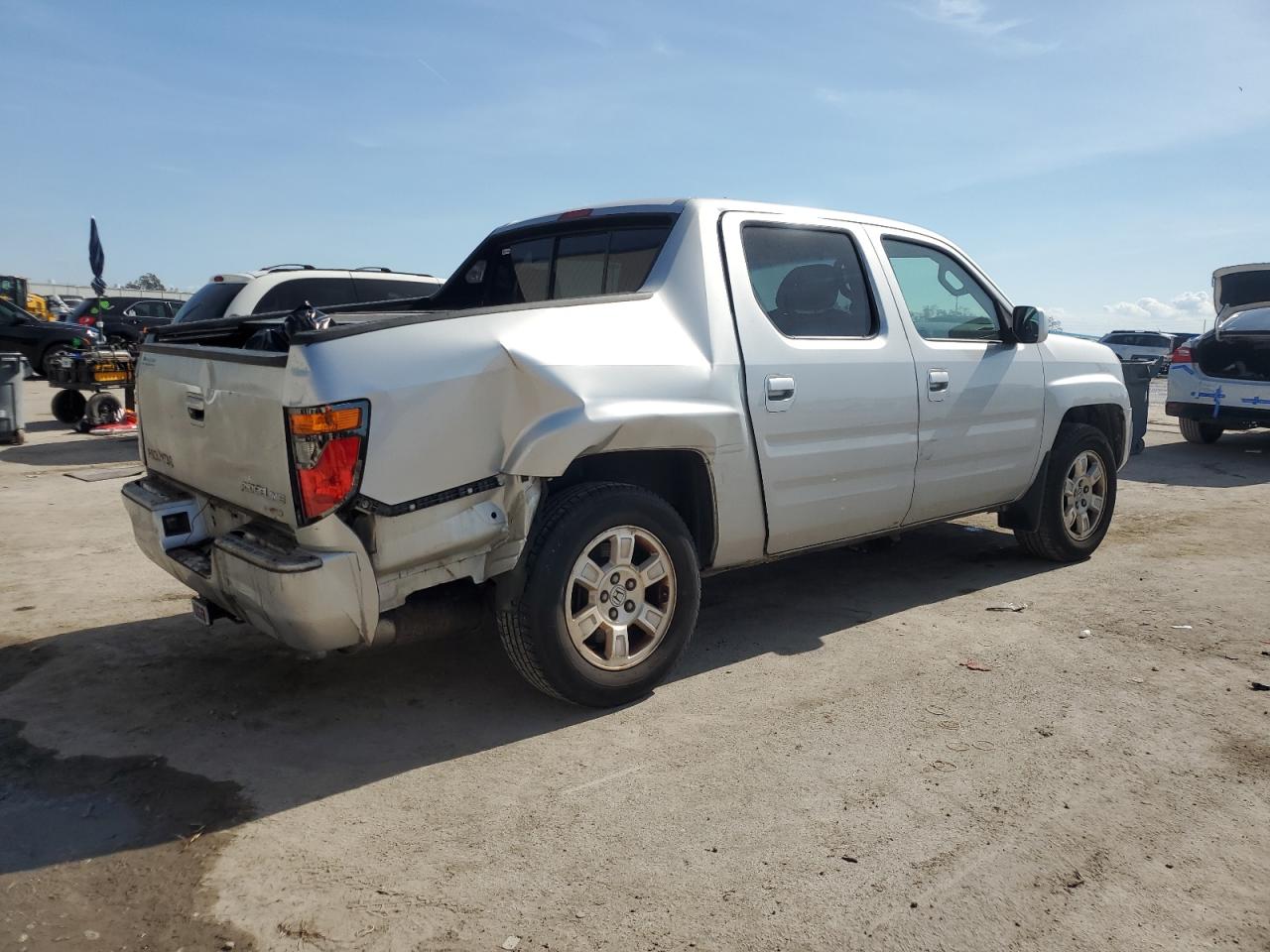 2008 Honda Ridgeline - Image 3