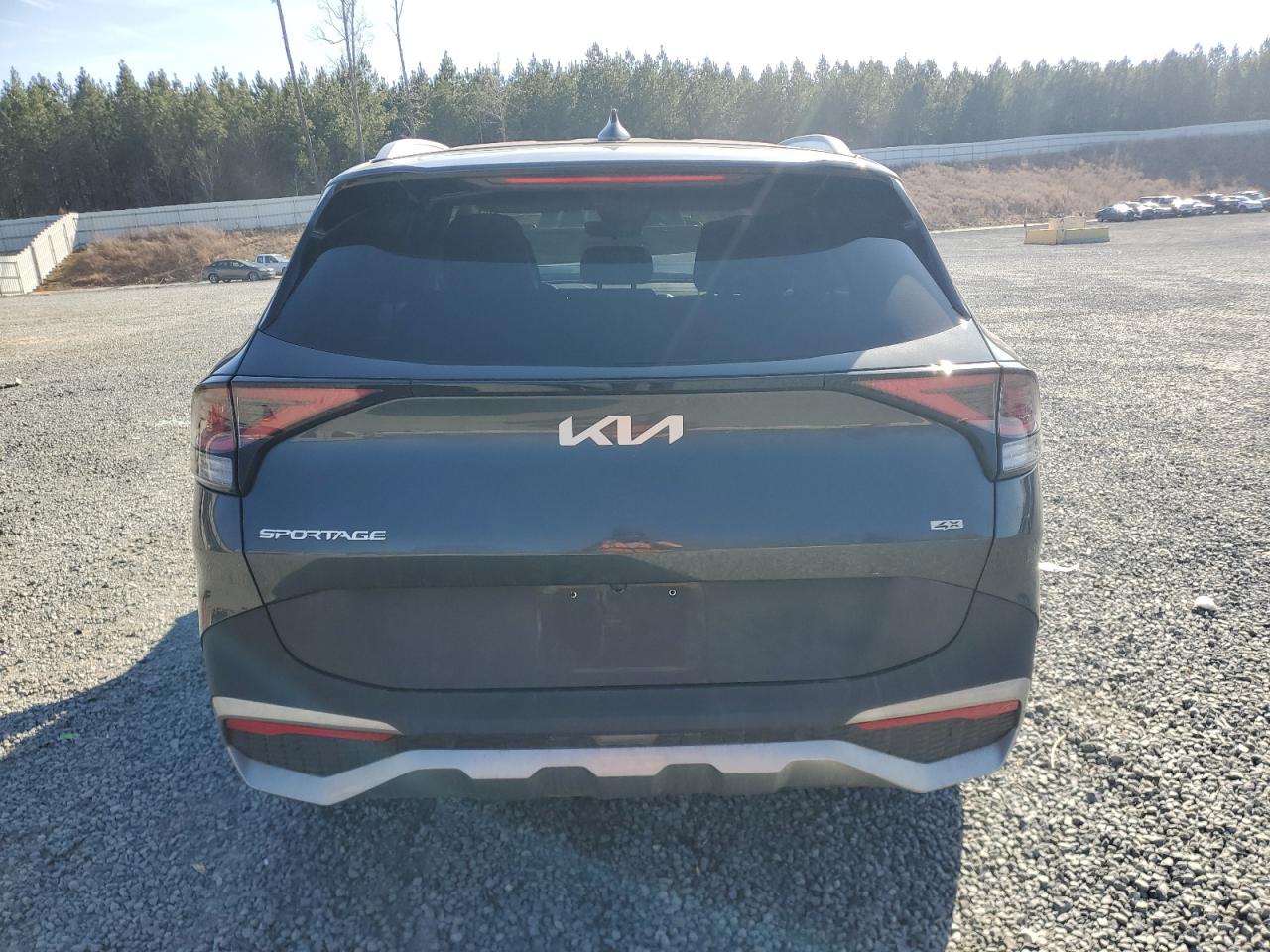 2023 Kia Sportage - Image 6