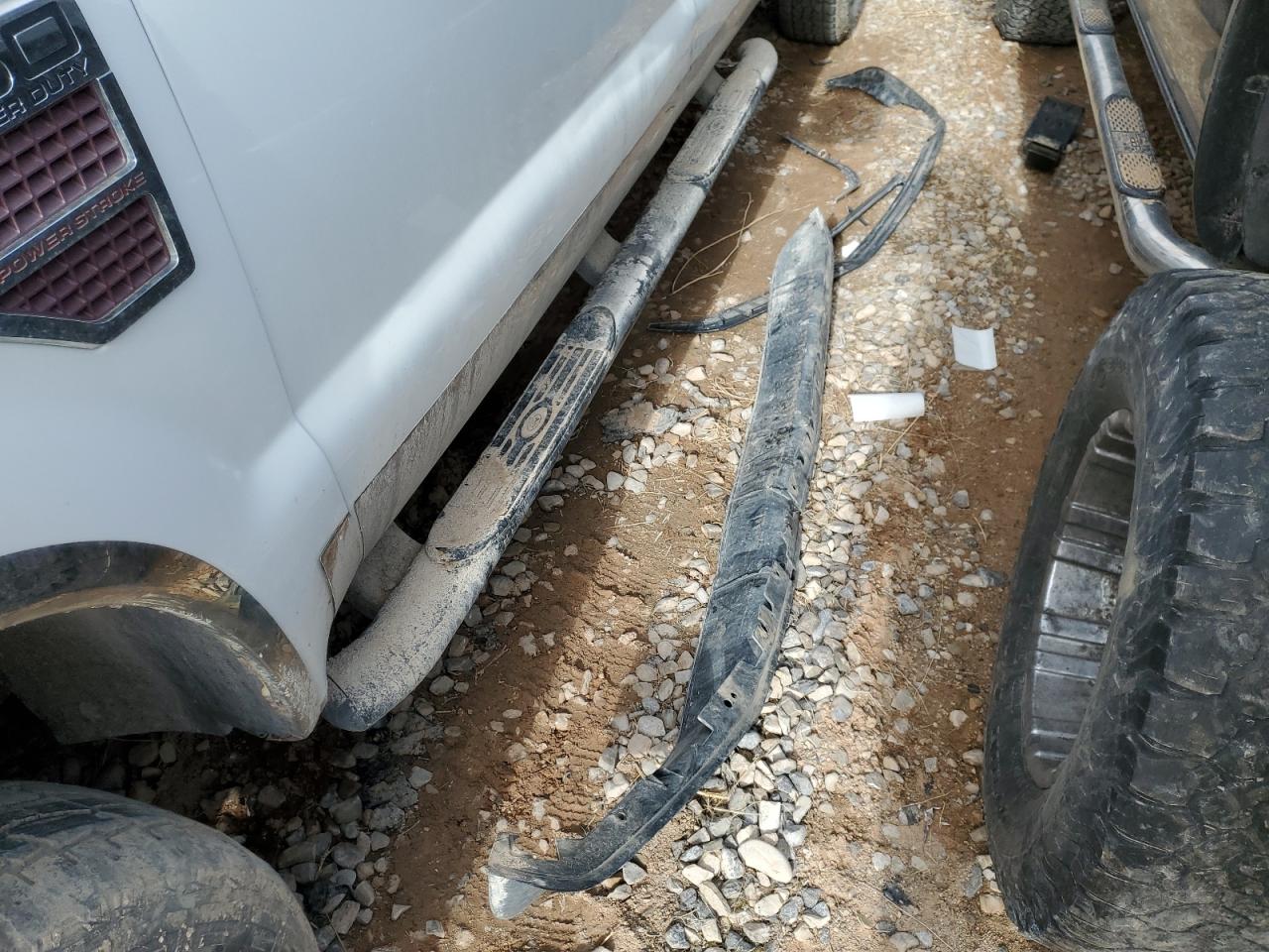 2008 Ford F350 - Image 12