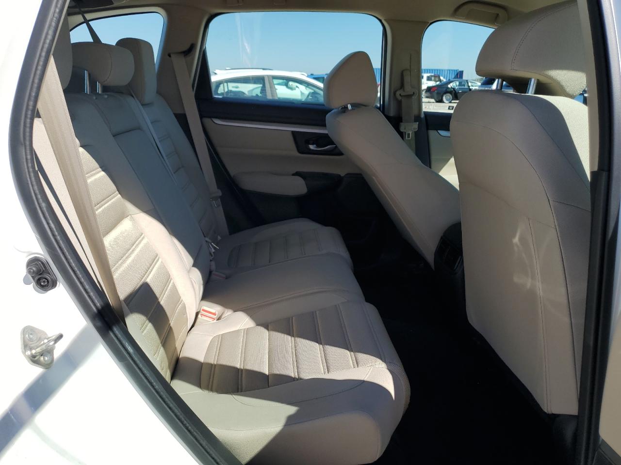 2017 Honda CR-V - Image 11