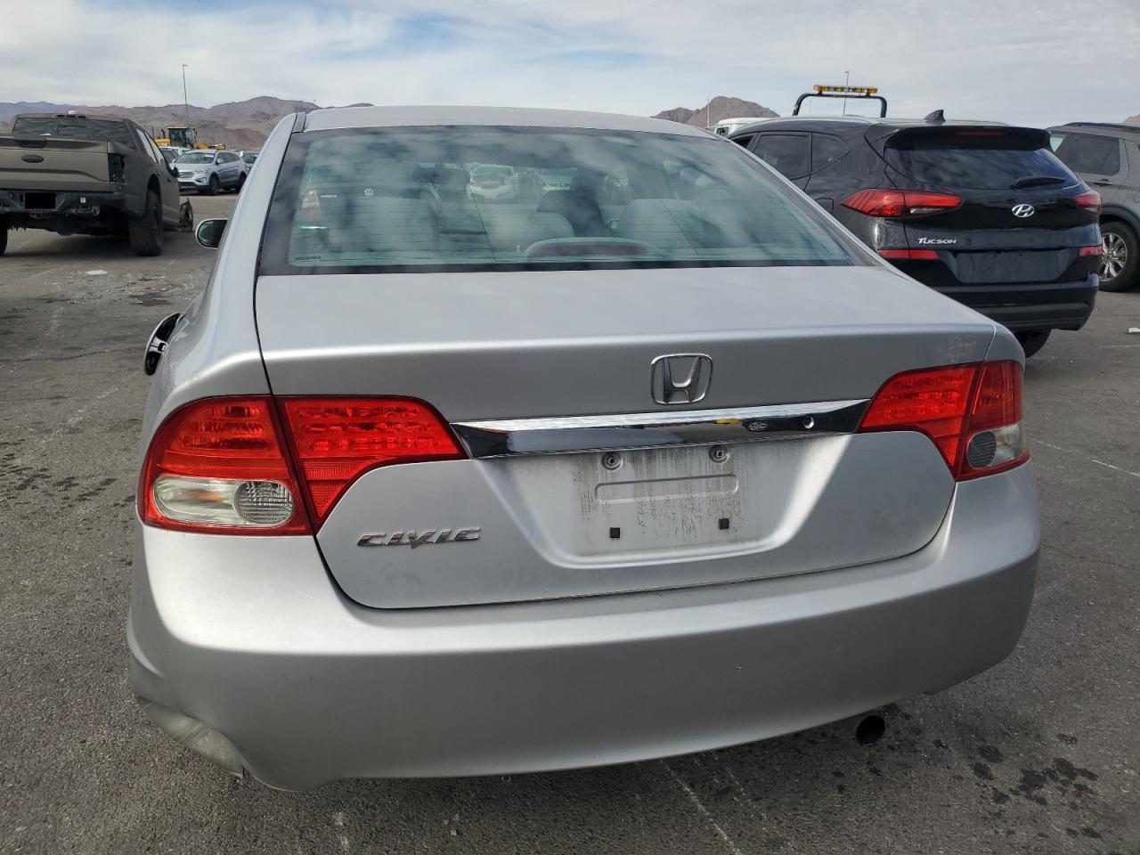 2010 Honda Civic - Image 6