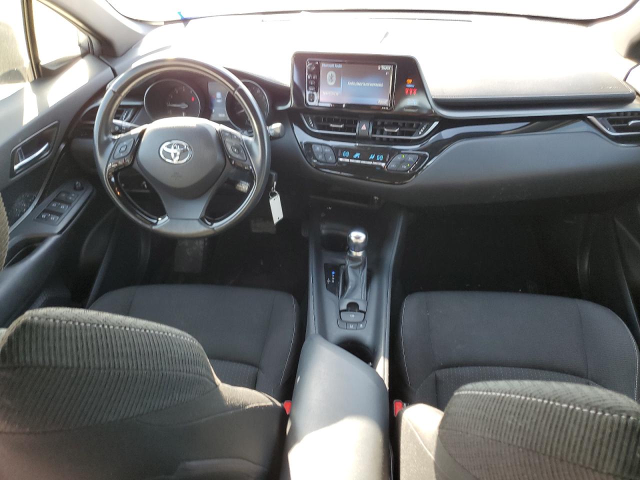 2018 Toyota C-HR - Image 8