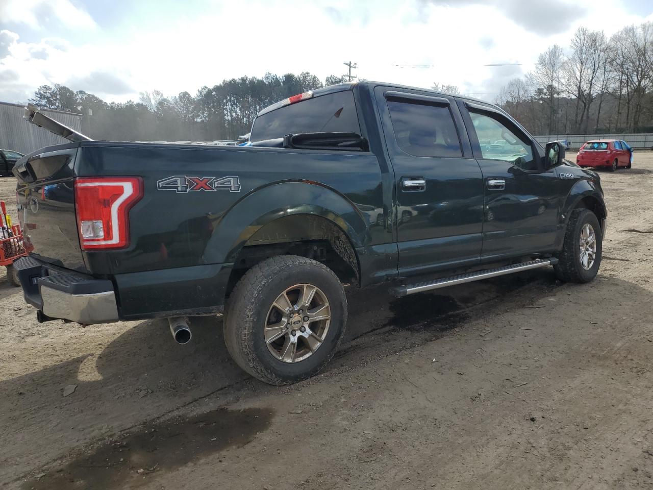 2015 Ford F-150 - Image 3