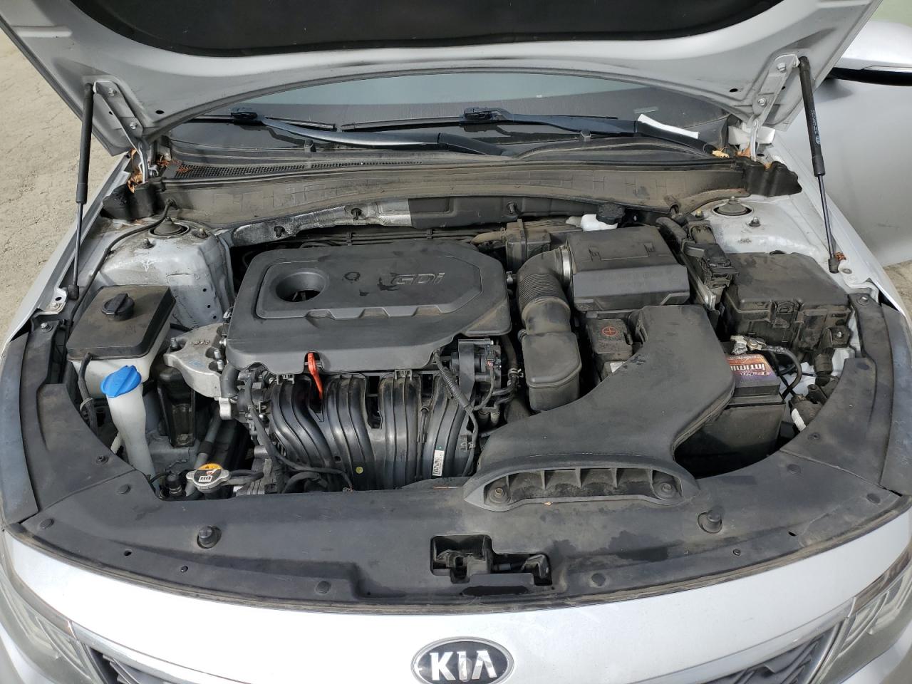 2020 Kia Optima - Image 11