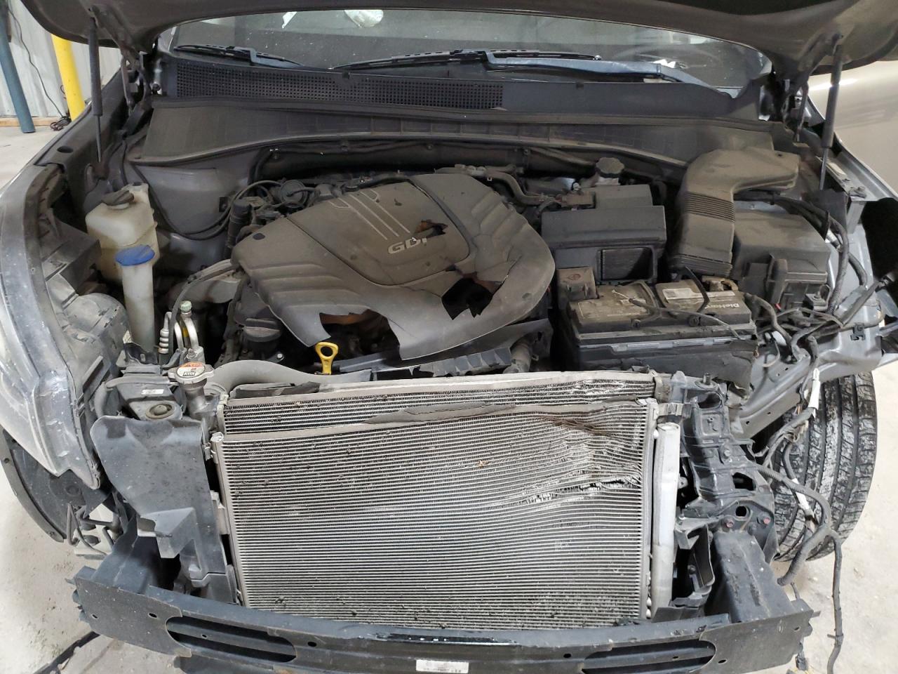 2016 Kia Sorento - Image 12