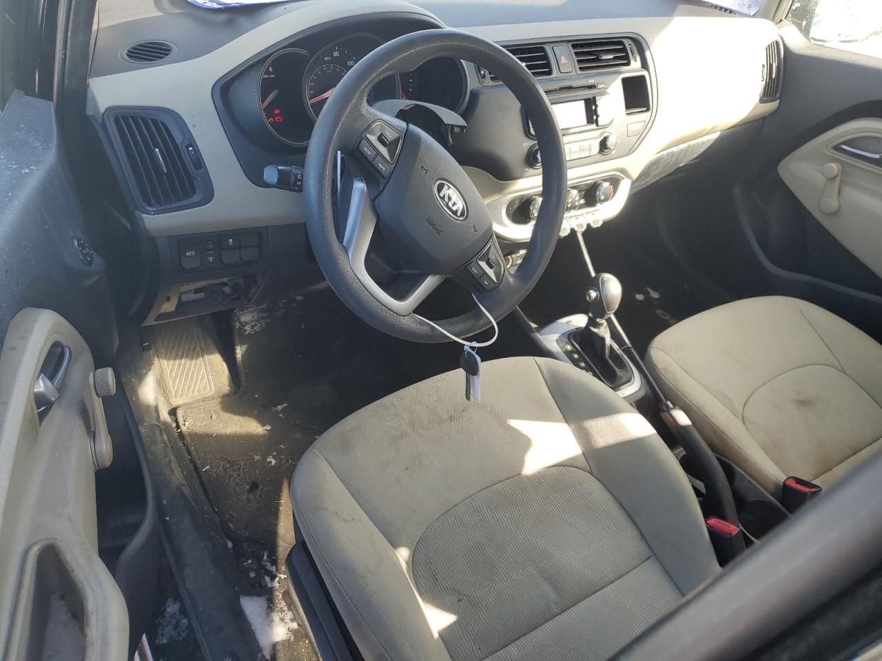 2013 Kia Rio - Image 8