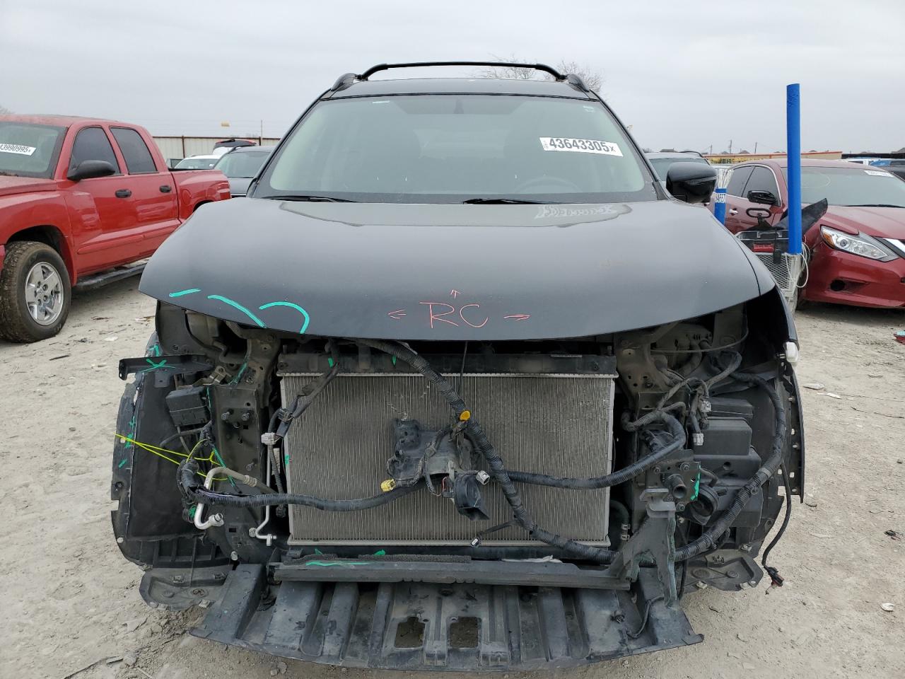 2018 Nissan Rogue - Image 5