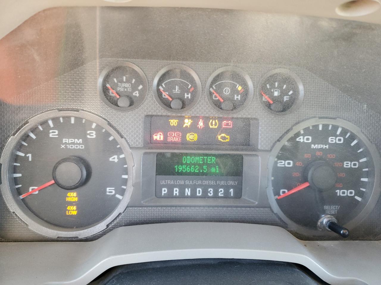 2008 Ford F350 - Image 9