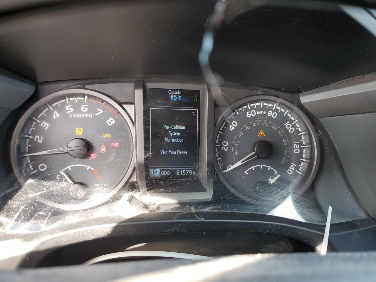 2018 Toyota Tacoma - Image 9