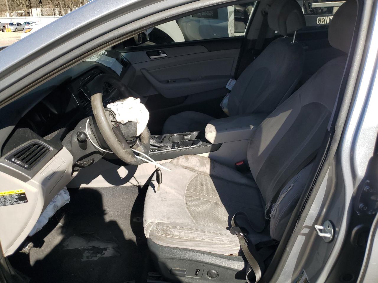 2015 Hyundai Sonata - Image 7