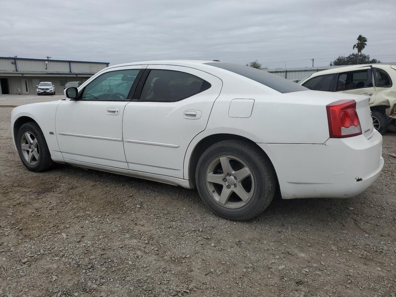 2010 Dodge Charger - Image 2