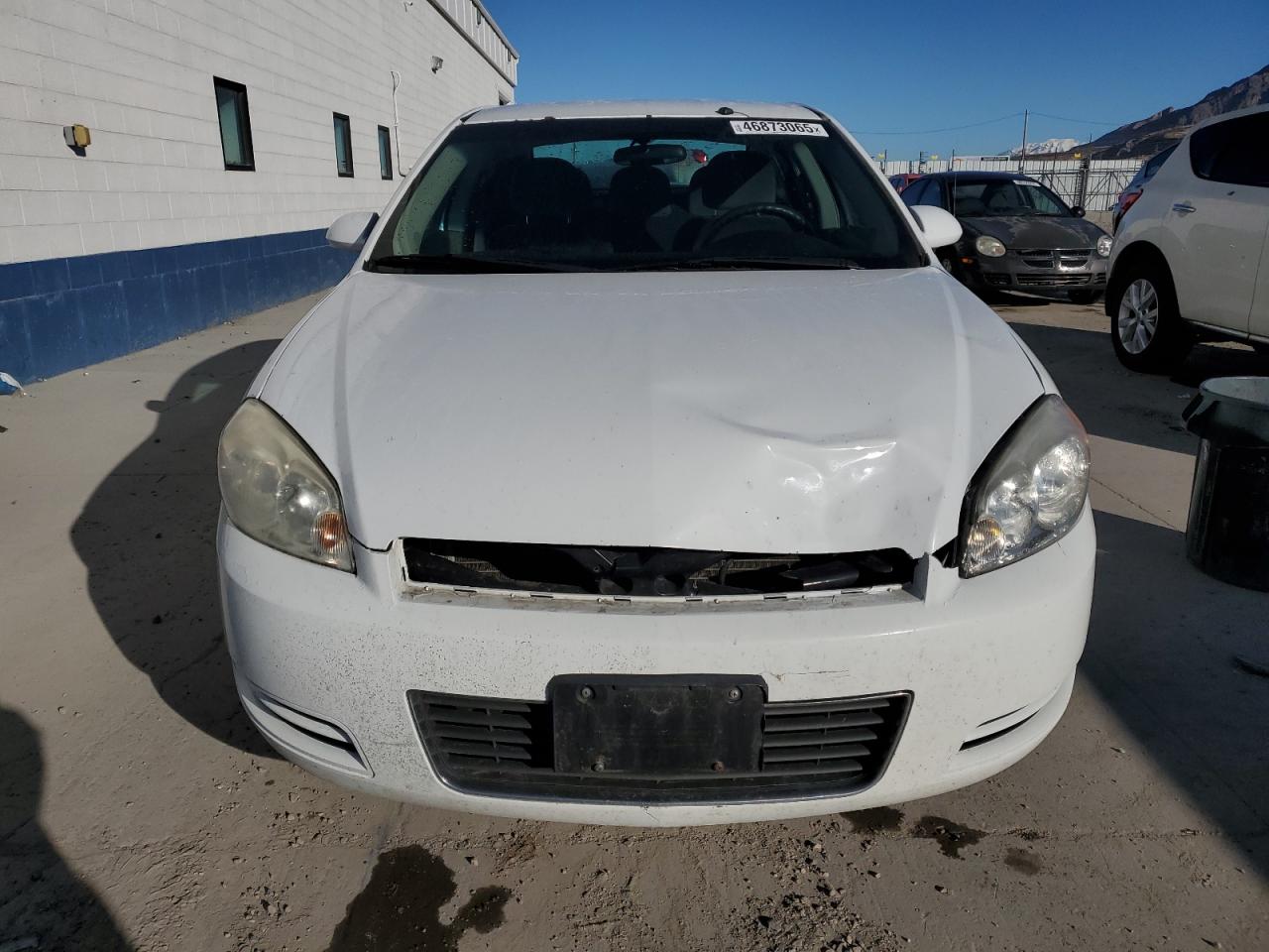 2011 Chevrolet Impala - Image 5