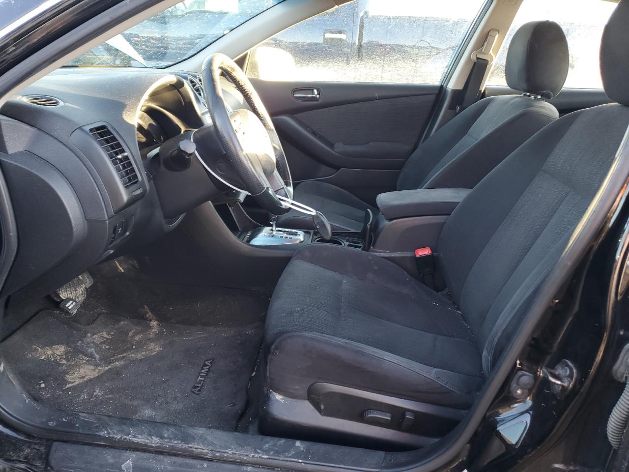 2010 Nissan Altima - Image 7