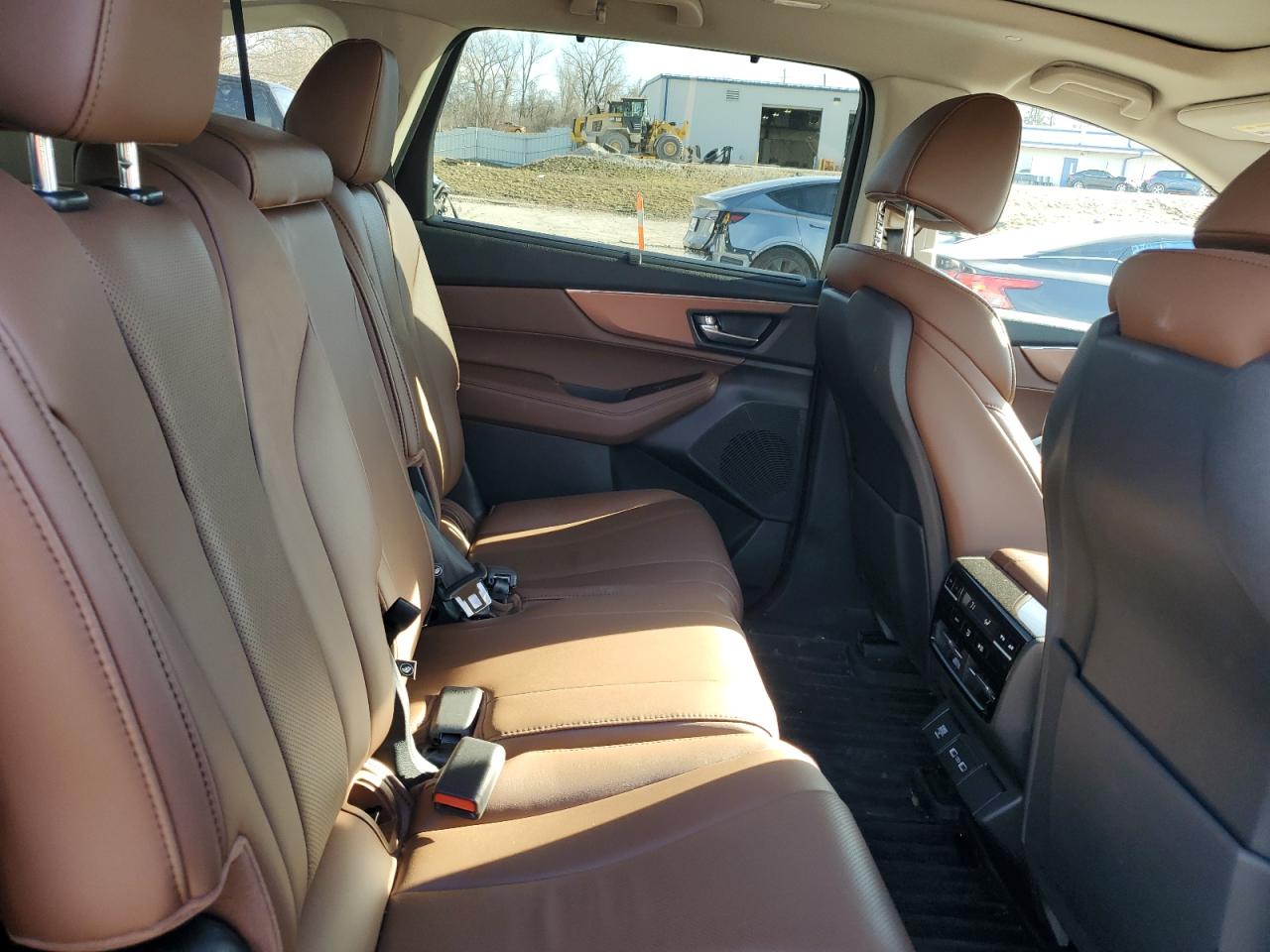 2023 Acura MDX - Image 11
