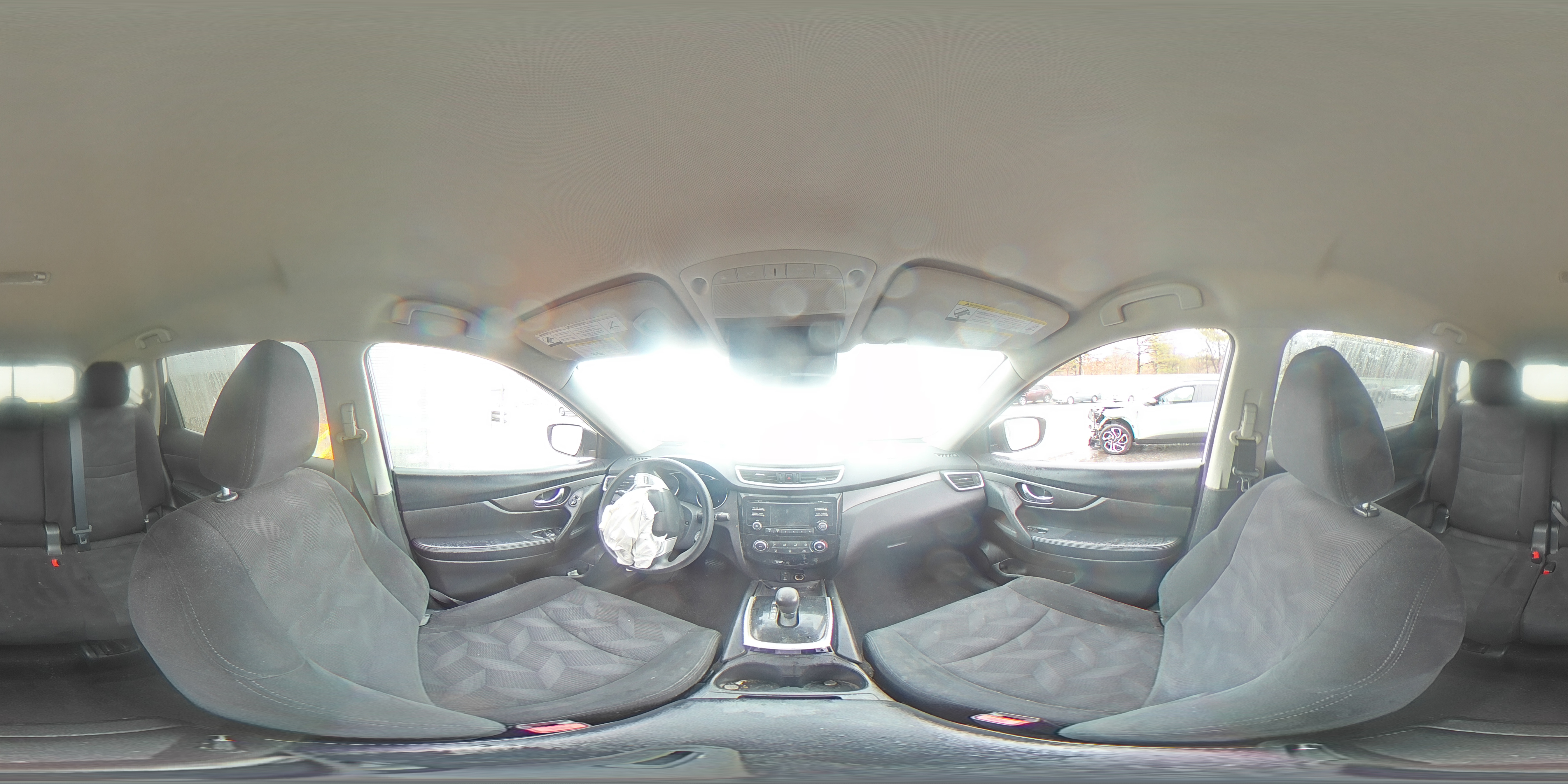 2016 Nissan Rogue - Image 14