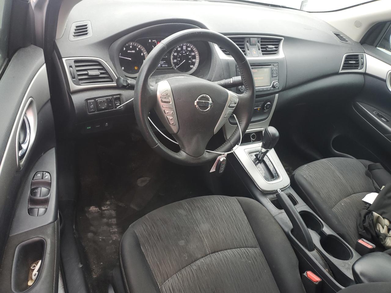 2015 Nissan Sentra - Image 8