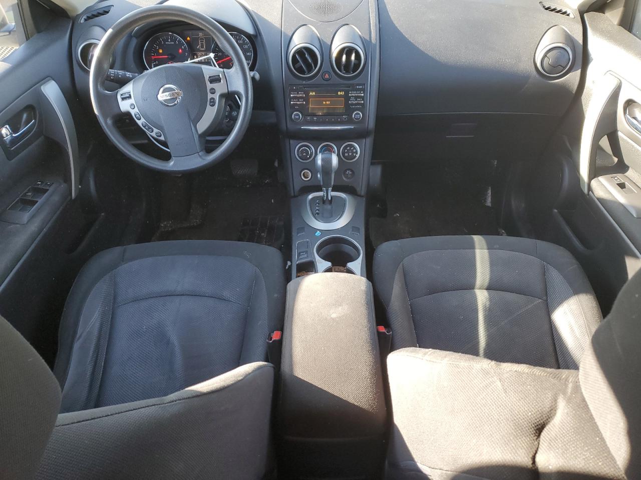 2013 Nissan Rogue - Image 8