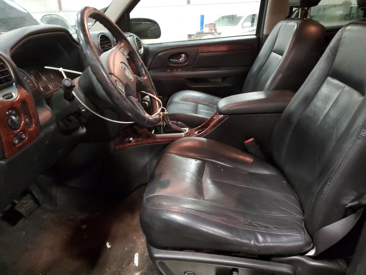 2007 GMC Envoy - Image 7