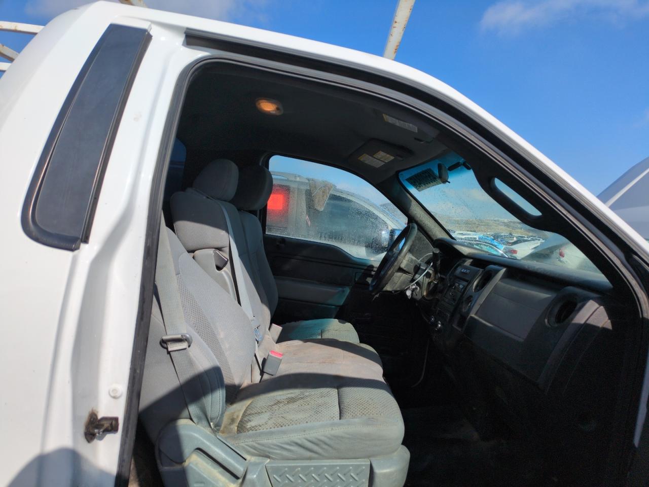 2012 Ford F-150 - Image 10
