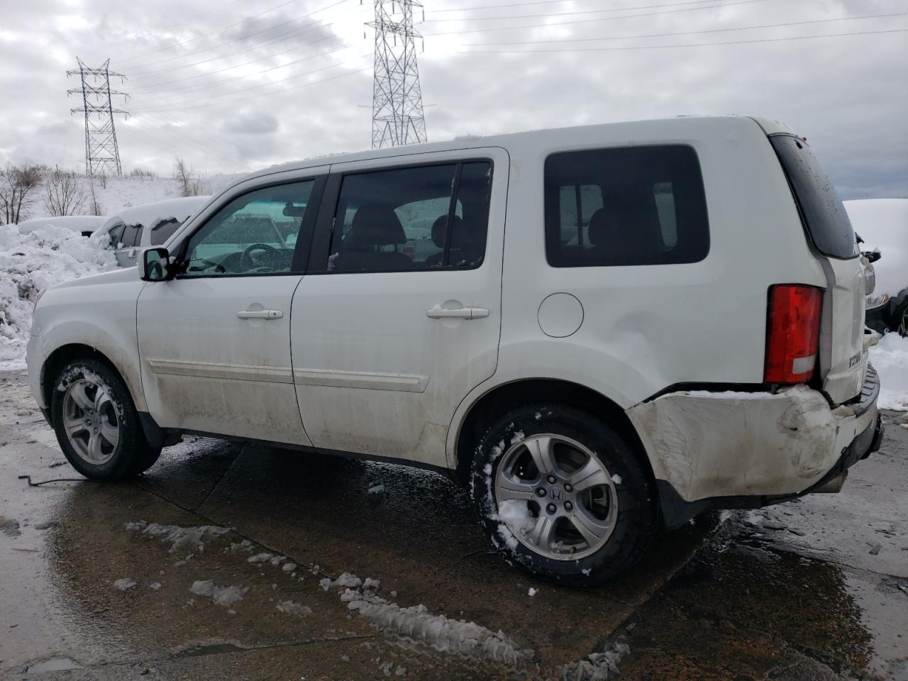 2015 Honda Pilot - Image 2