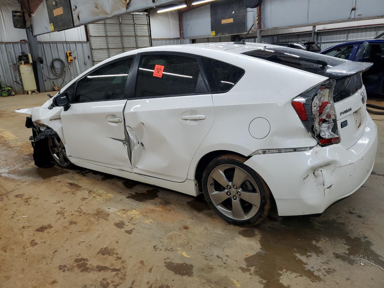 2013 Toyota Prius - Image 2