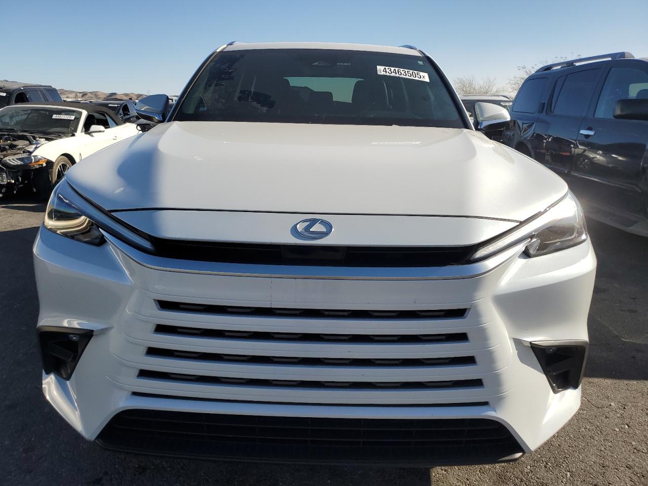 2024 Lexus TX - Image 5