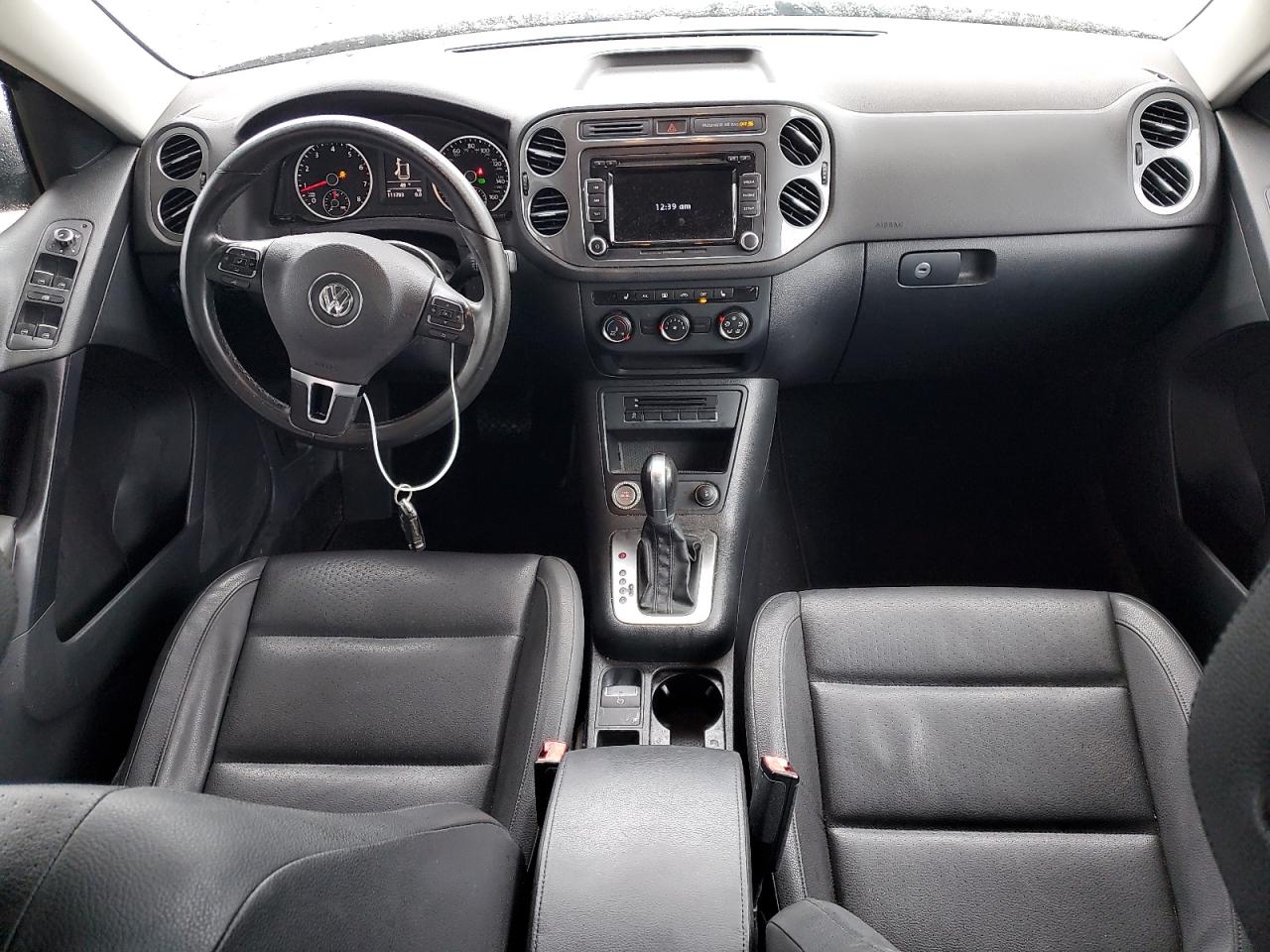 2015 Volkswagen Tiguan - Image 8
