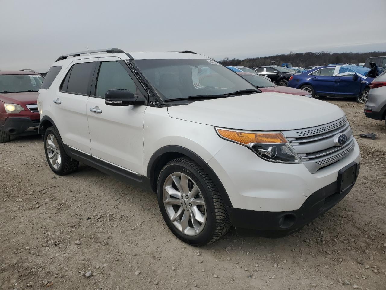 2015 Ford Explorer - Image 4