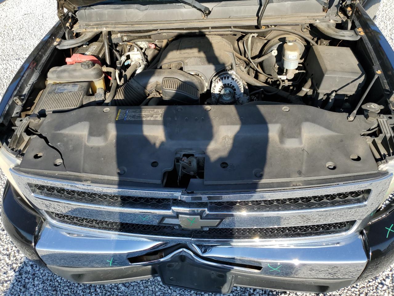 2009 Chevrolet Silverado - Image 11