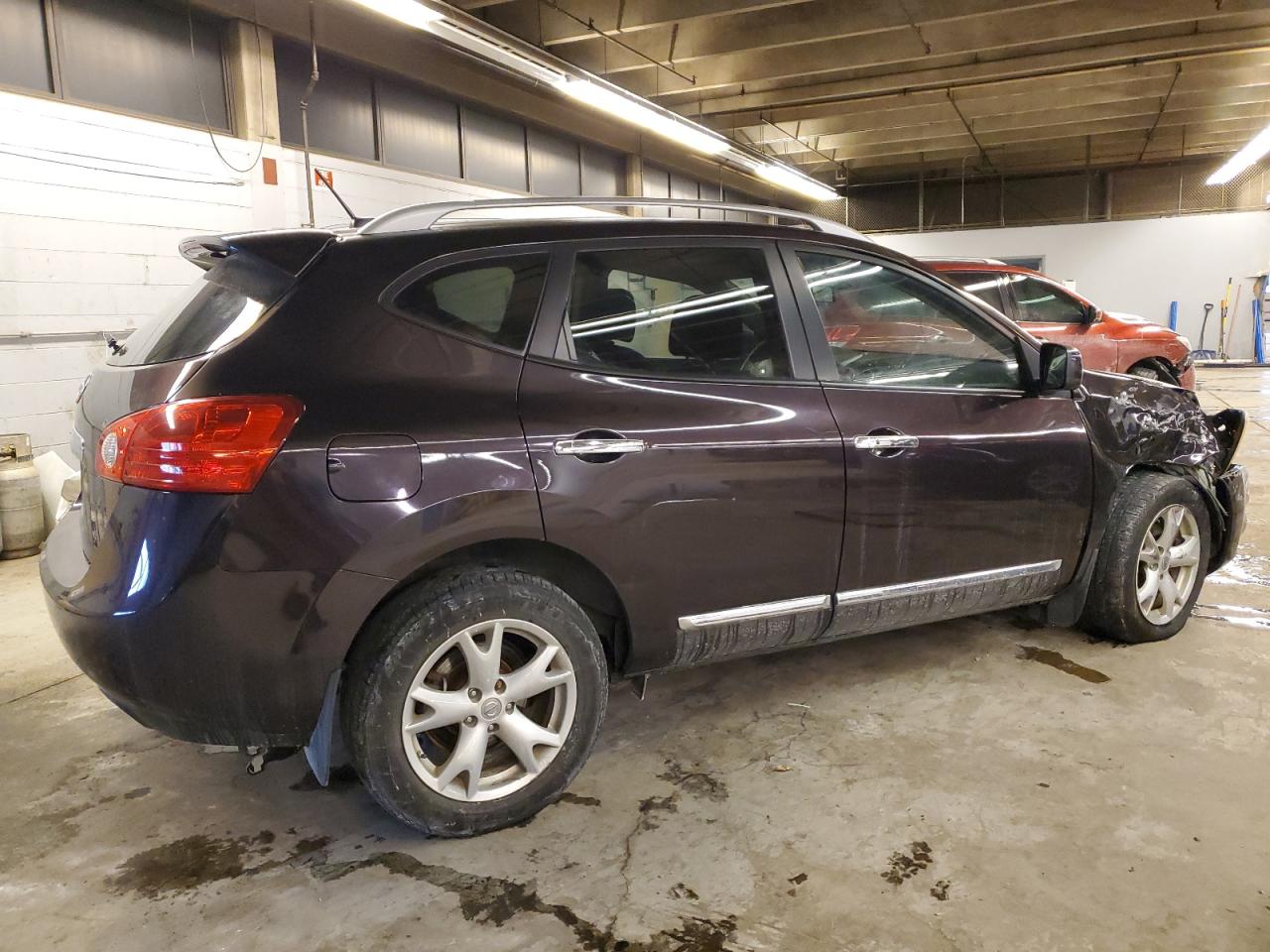 2011 Nissan Rogue - Image 3