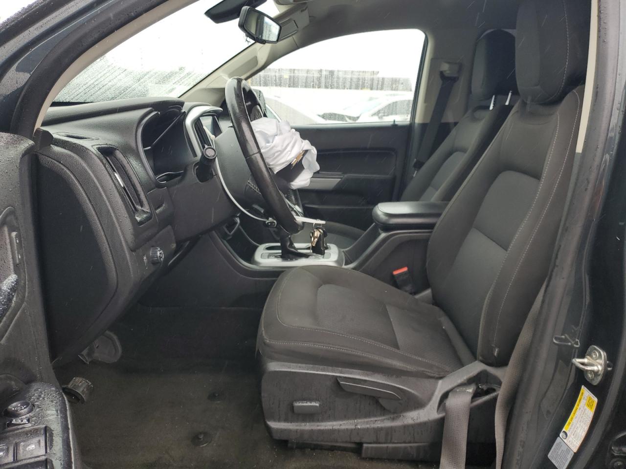 2017 Chevrolet Colorado - Image 7