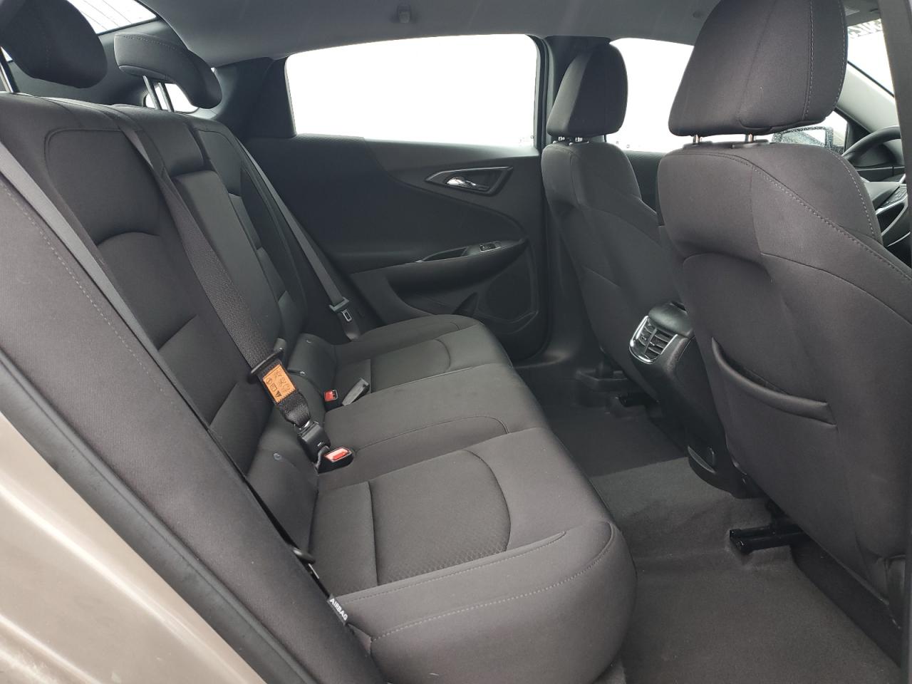 2023 Chevrolet Malibu - Image 10