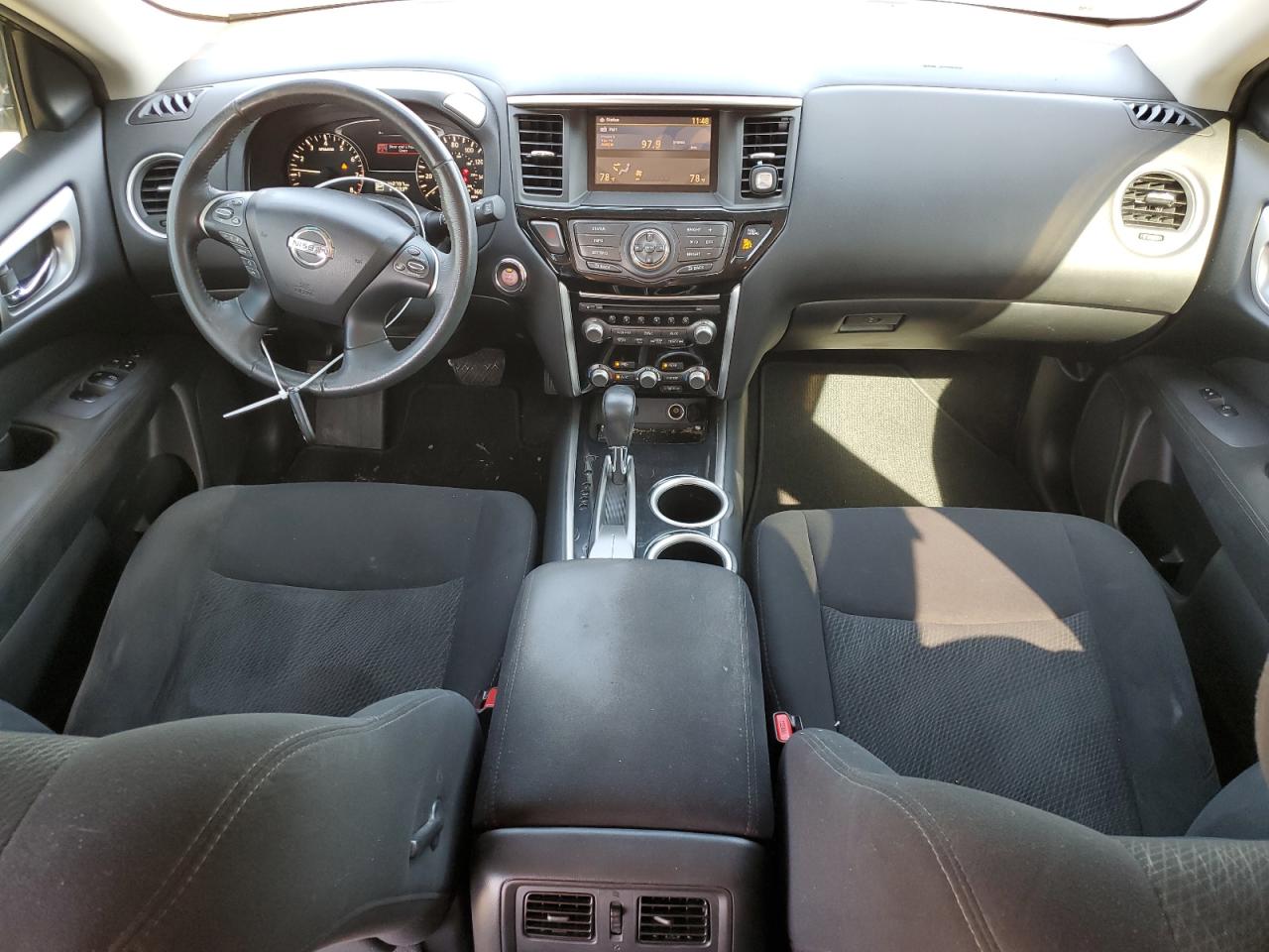 2015 Nissan Pathfinder - Image 8