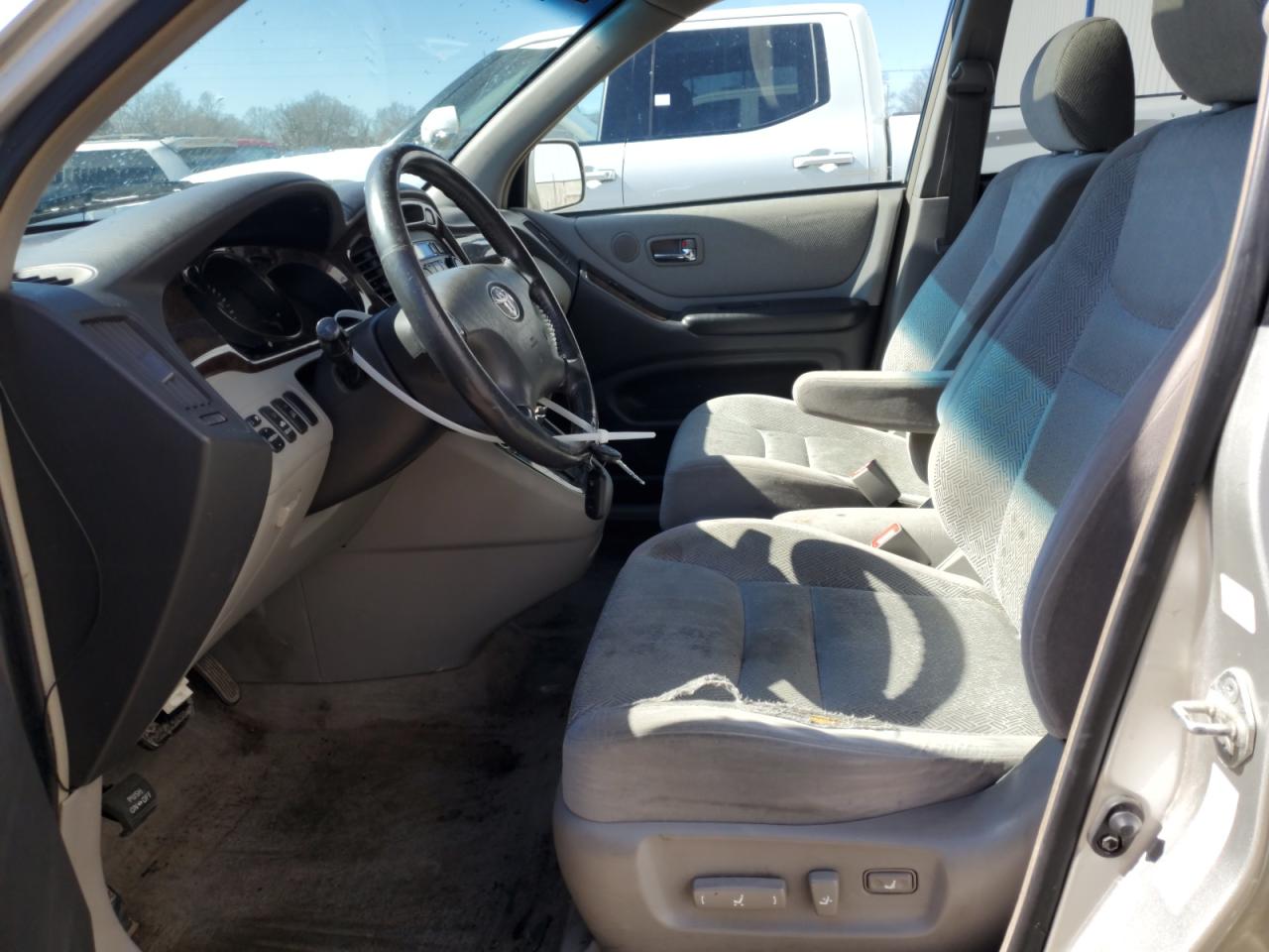 2001 Toyota Highlander - Image 7