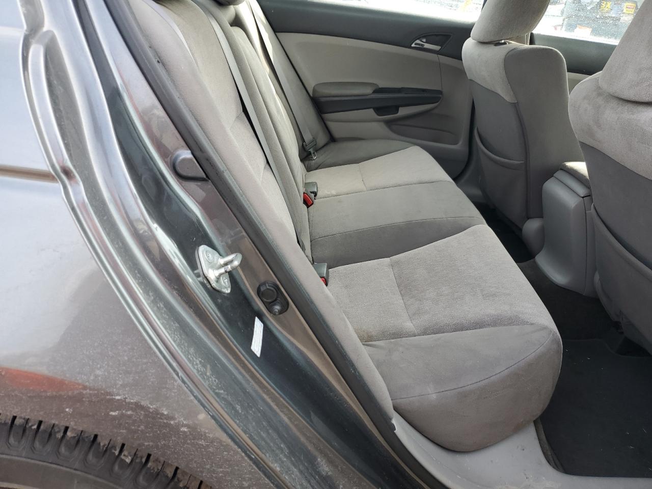 2010 Honda Accord - Image 10