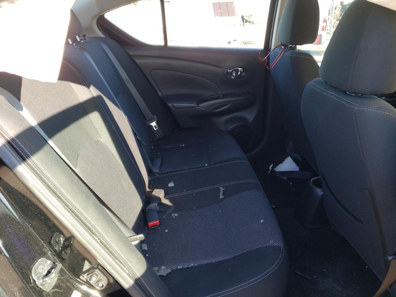 2017 Nissan Versa - Image 10