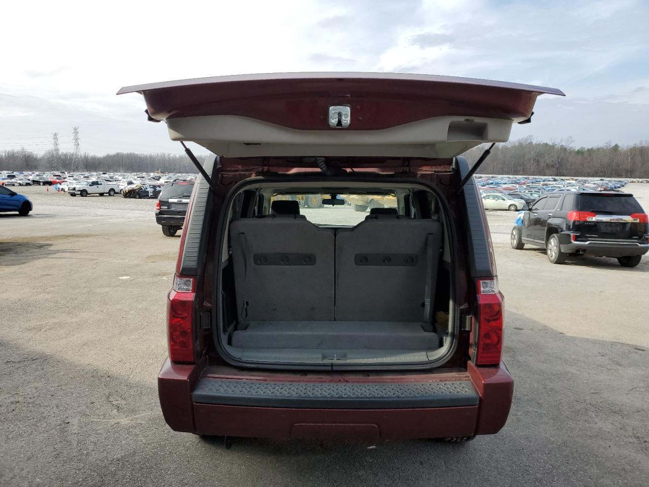 2007 Jeep Commander - Image 6